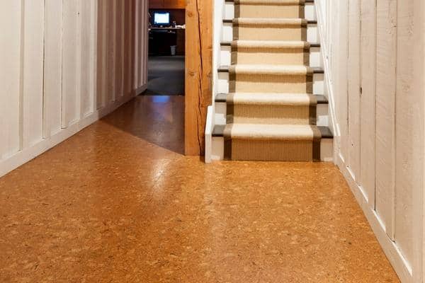 Polyurethane floor finishing